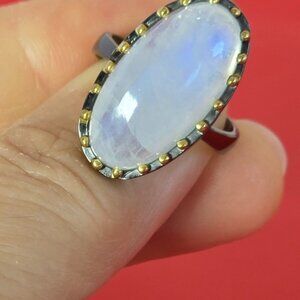 925 Sterling Silver Ring SZ 7.5 with Natural Moonstone 1.2x2.2cm (22 ct) Gem